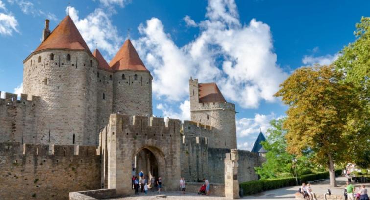 La Maison Du Roi Arthur Carcassonne Luaran gambar